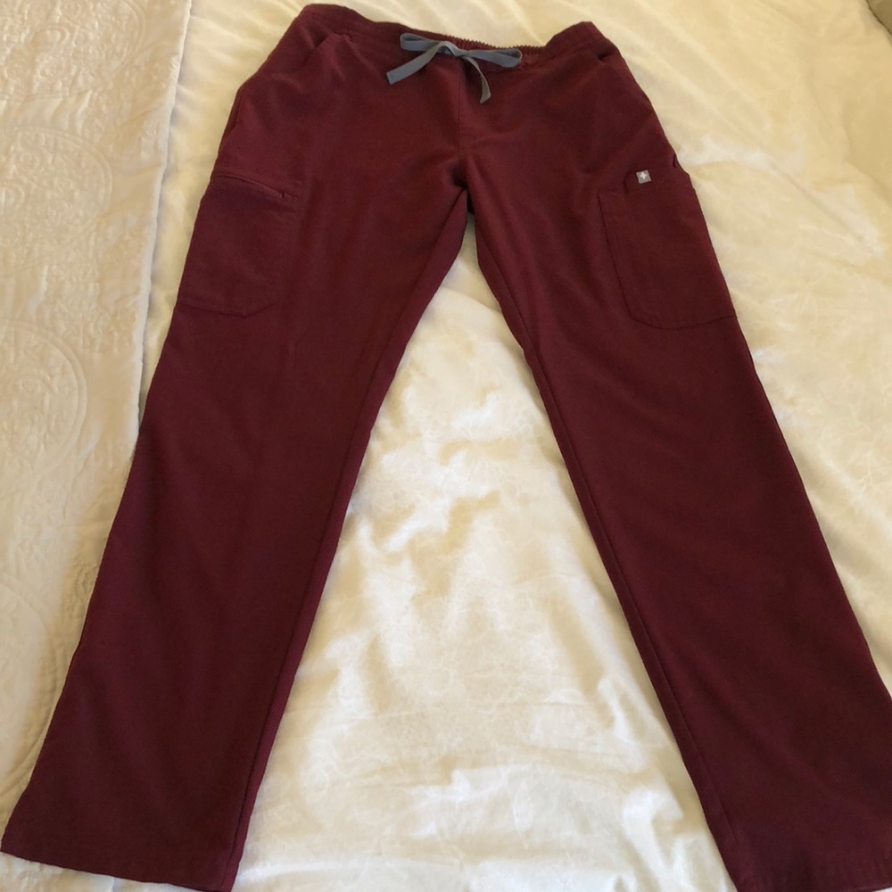 Figs Scrub Pants in Burgundy